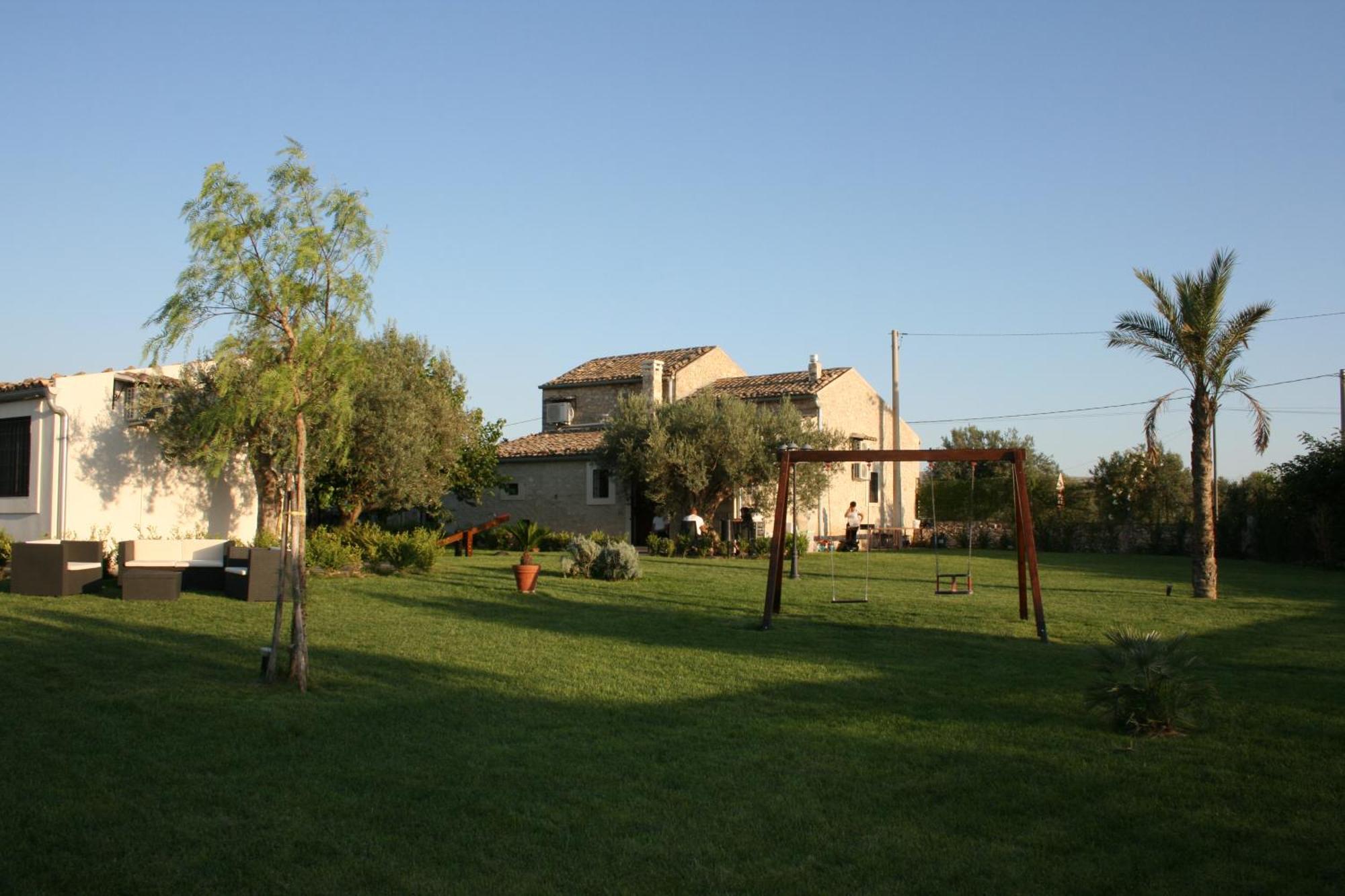 קיארמונטה גולפי Serravalle Relais & Country Villa With Private Pool - Esclusive Use מראה חיצוני תמונה