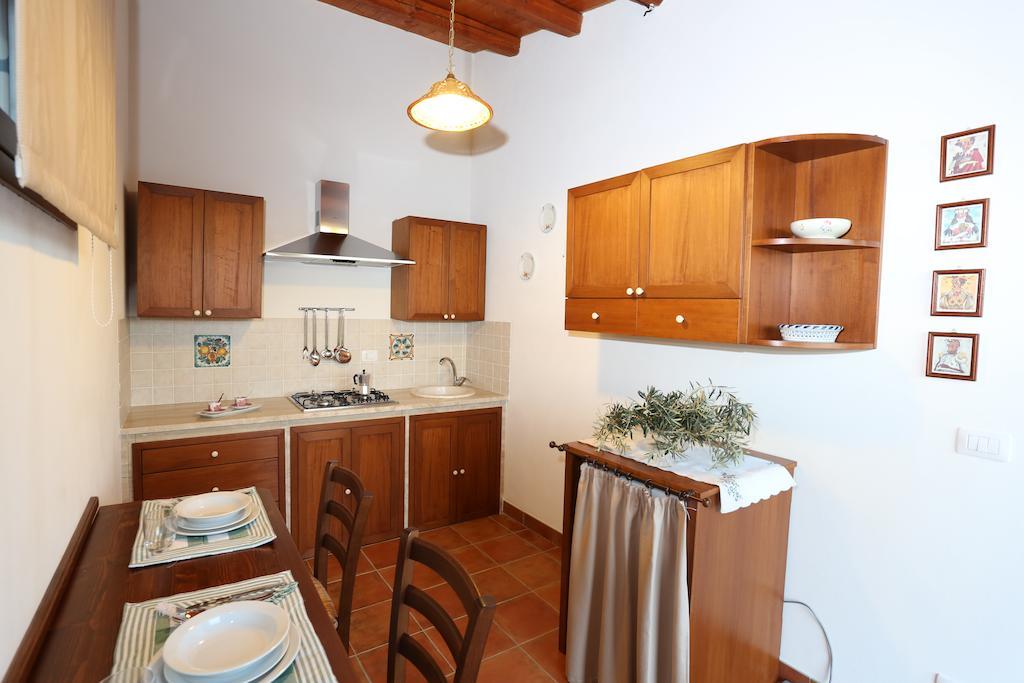 קיארמונטה גולפי Serravalle Relais & Country Villa With Private Pool - Esclusive Use חדר תמונה