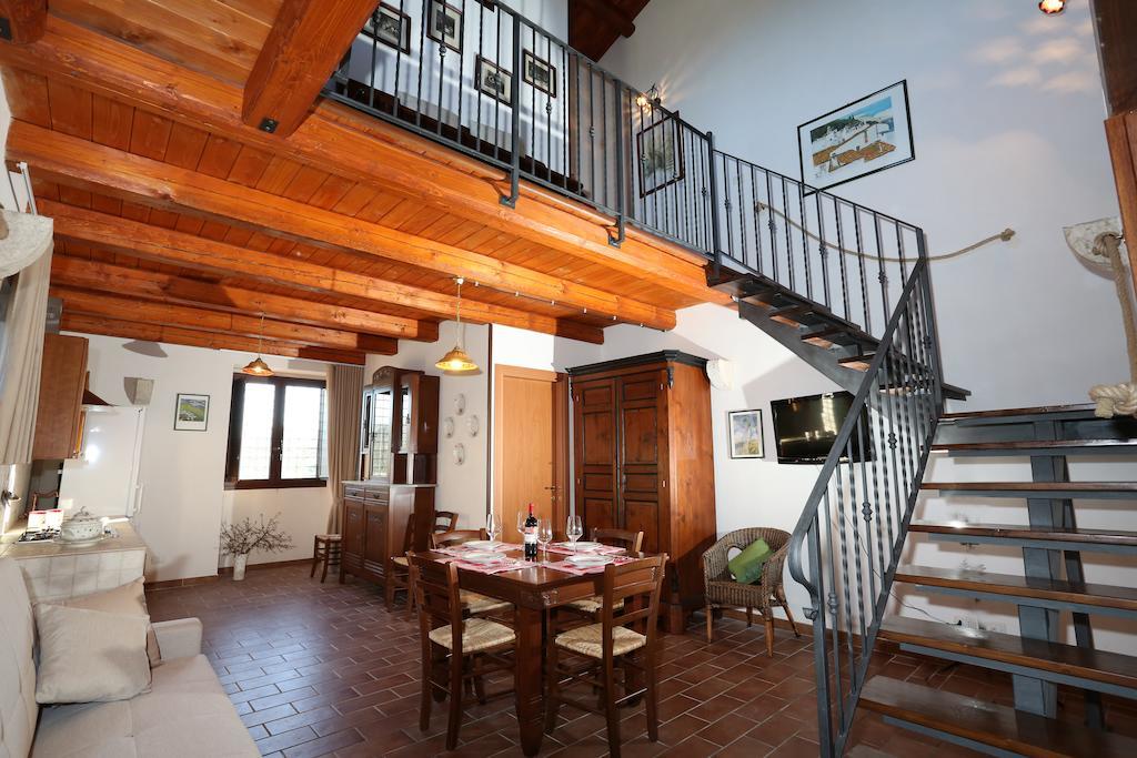 קיארמונטה גולפי Serravalle Relais & Country Villa With Private Pool - Esclusive Use חדר תמונה