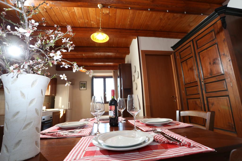 קיארמונטה גולפי Serravalle Relais & Country Villa With Private Pool - Esclusive Use חדר תמונה